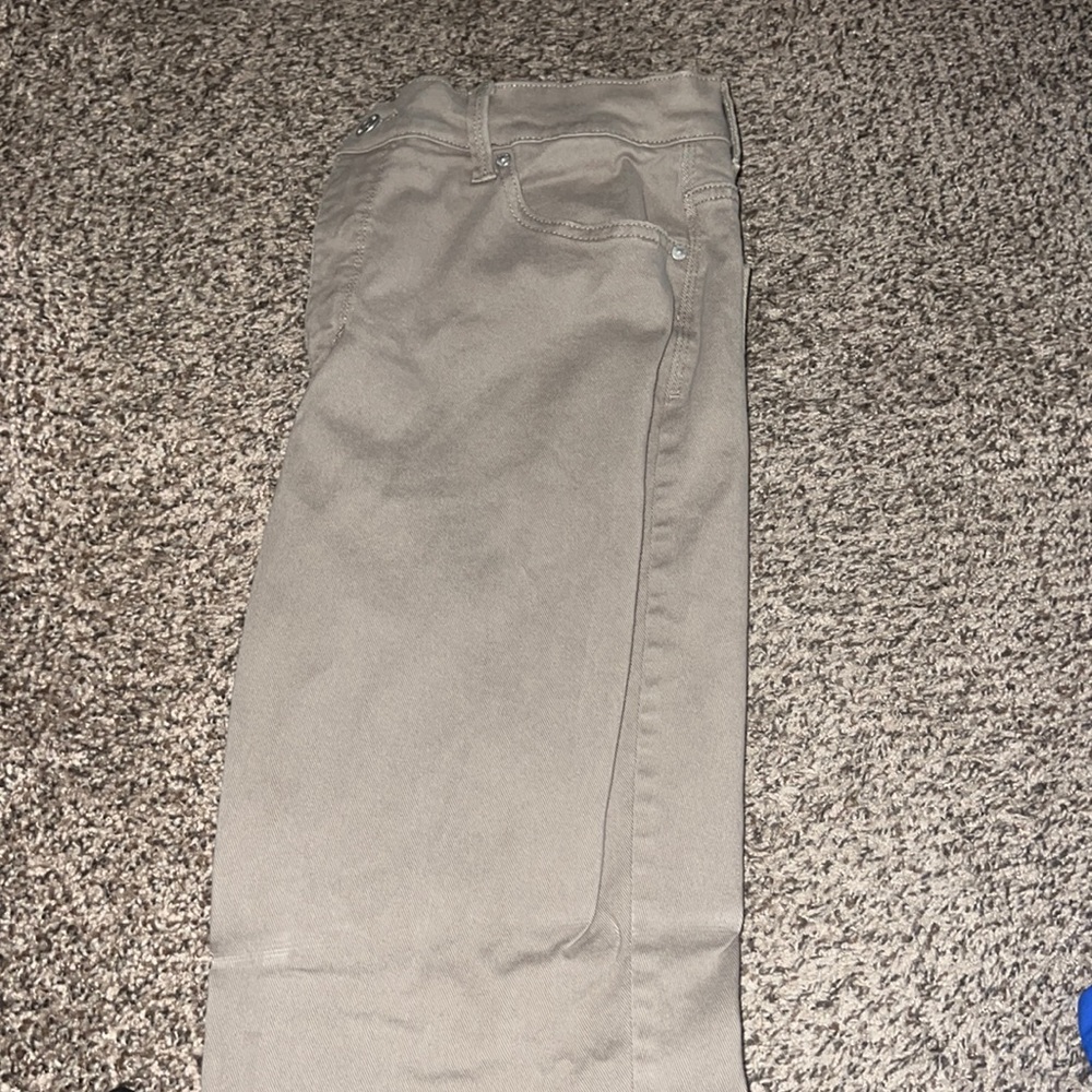 Women's Straight Leg Jeans